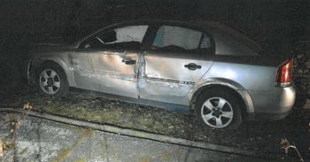 Opel Vectra szürke összetört baleset