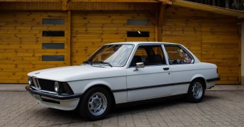 E21-es nélkül nincs élet: BMW E21 316&nbsp;(1980) – VIDEÓ