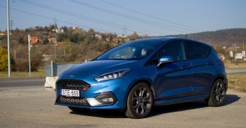 Ferdehátú méregzsák: Ford Fiesta ST 1.5 2021 - Teszt