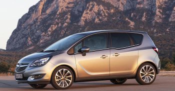 Családi Opel turbómotorral és vicces ajtókkal: olvasónk hosszú távra tervez